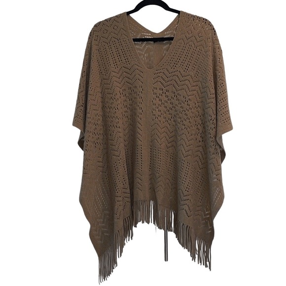 Poncho Knitted Tan Woman's One Size - Picture 1 of 15